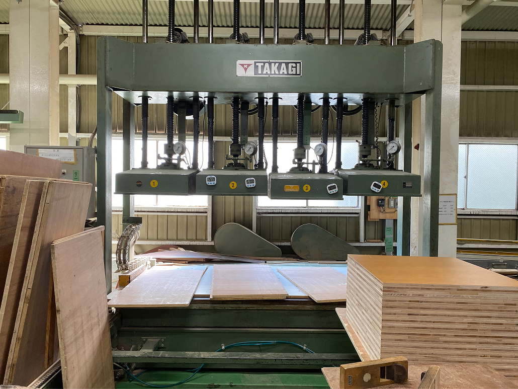 寺坂木工株式会社